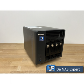 QNAP TS-453 Pro voorkant